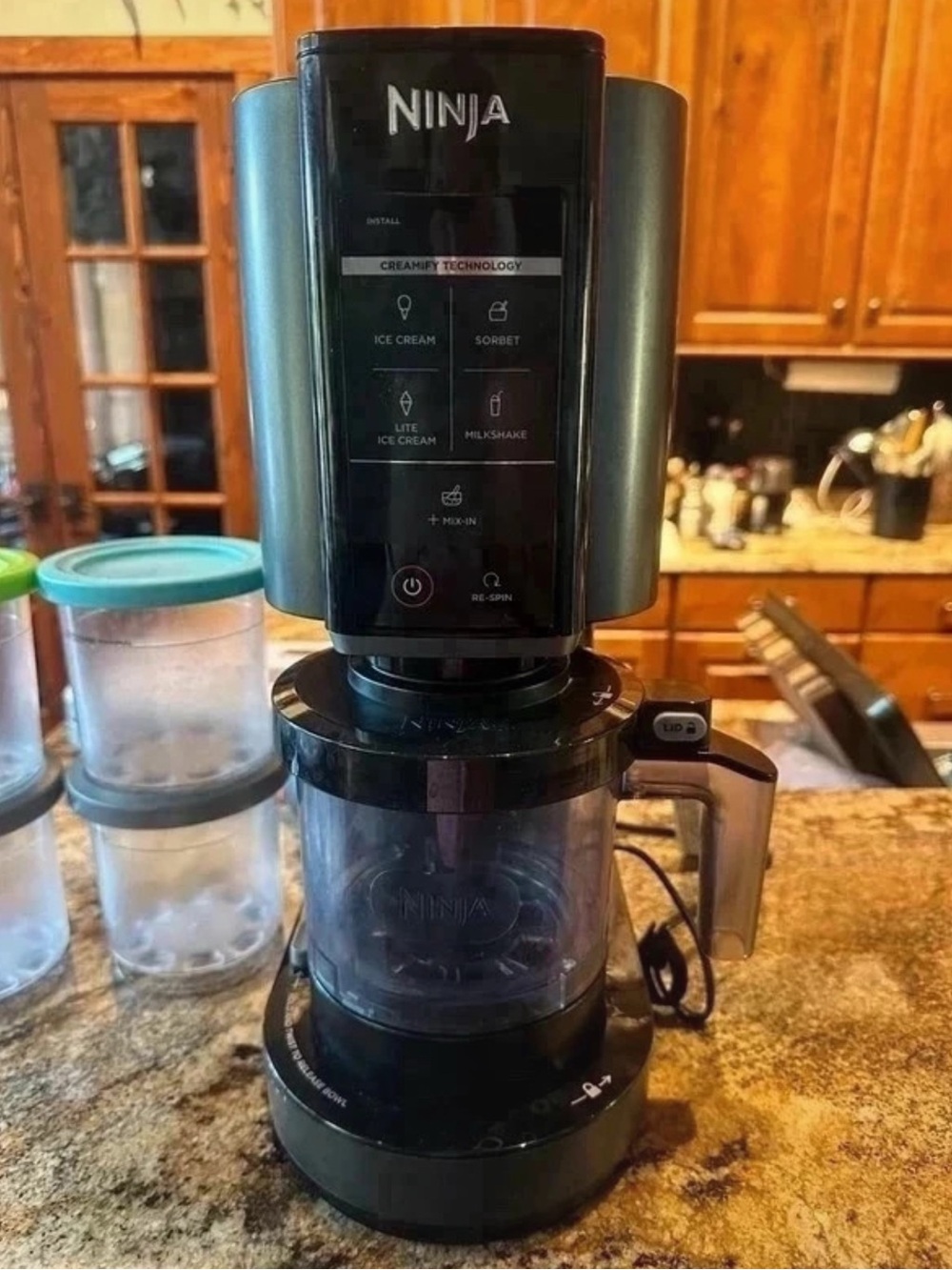 Ninja Black Creamy-Tech Frozen Dessert Maker